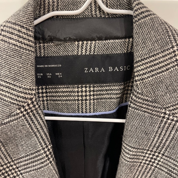 Black and white houndstooth blazer faux leather detail and elbow pads XS - AS IS - Picture 3 of 6